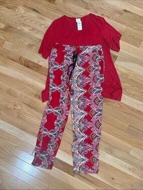 NWT! Soma Cool NightsRed Paisley PJ Set - Red Top with Multicolor Paisley Pants